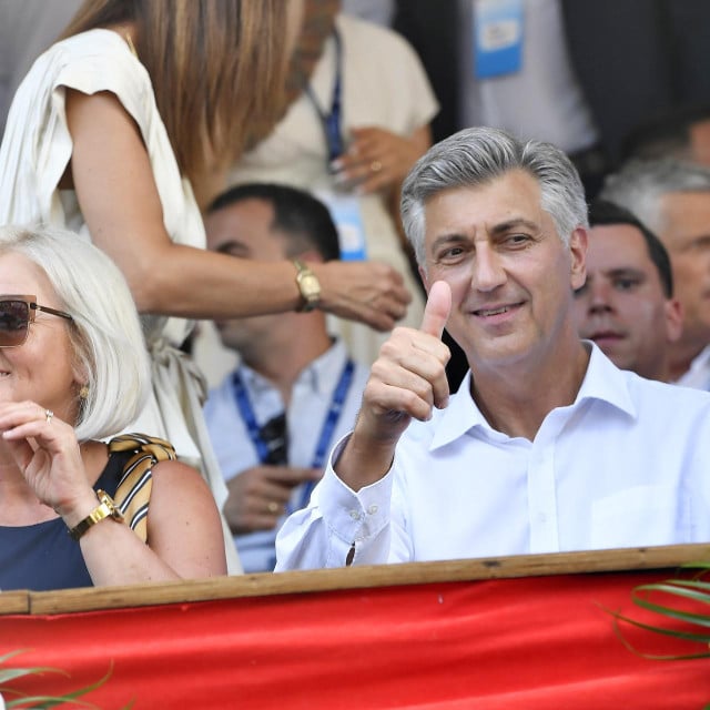 <p>Andrej Plenković na&nbsp; Alki</p>