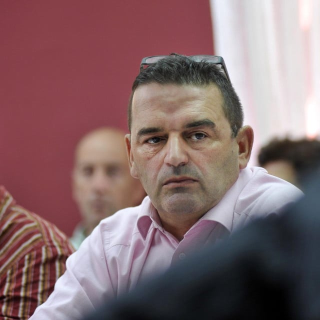 <p>Ivan &Scaron;karičić</p>