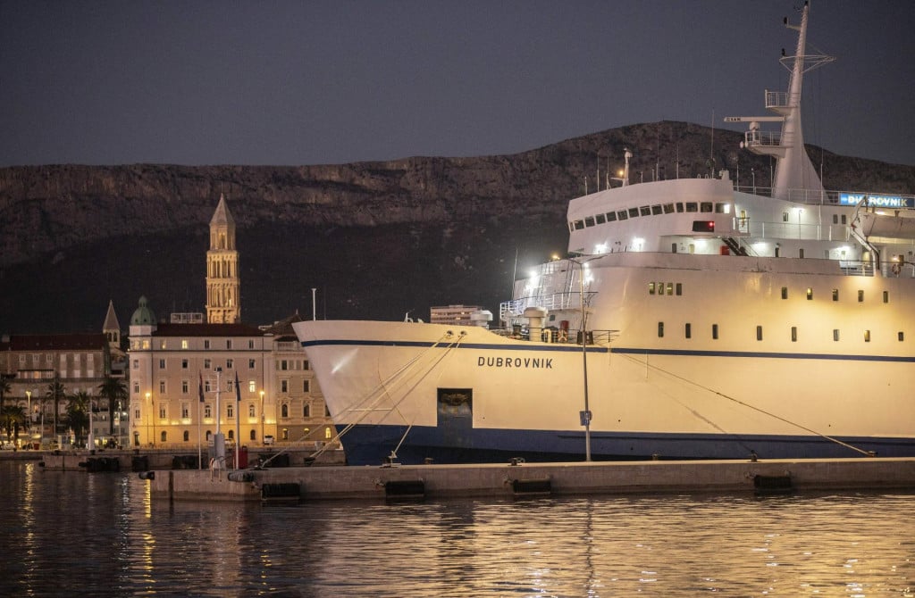 <p>Trajekt &lsquo;Dubrovnik&lsquo; u Splitu dok je bio dio &lsquo;Jadrolinijin&lsquo; flote&nbsp;<br>
&nbsp;</p>