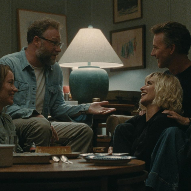 <p>Olivia Wilde (Angela), Seth Rogan (Joe), Edward Norton (Hawk) i Penelope Cruz (Pina) u &lsquo;Pozivu&lsquo;</p>