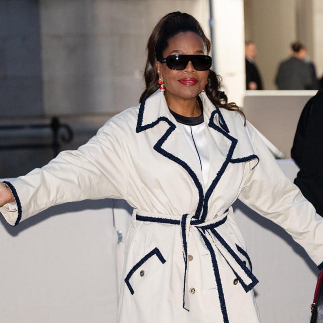 <p>Oprah Winfrey</p>