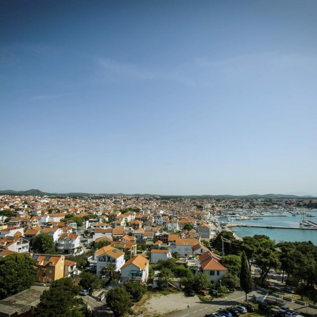 <p>Vodice</p>