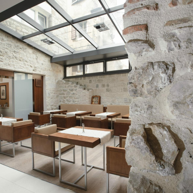 <p>Split, 080911.<br>
Hotel Vestibul, mali luksuzni hotel smjesten u pojesnoj jezgri Splita u Dioklecijanovoj palaci.<br>