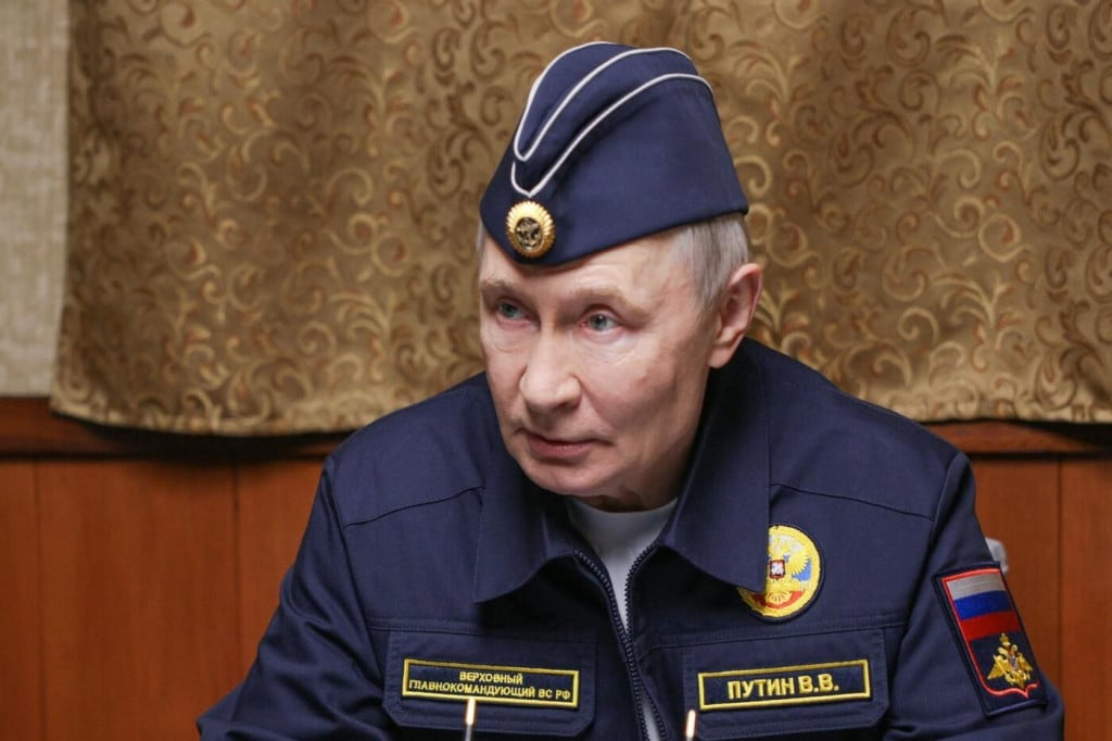<p>Ruski predsjednik Vladimir Putin na sastanku o osiguravanju istočnih granica Rusije</p>