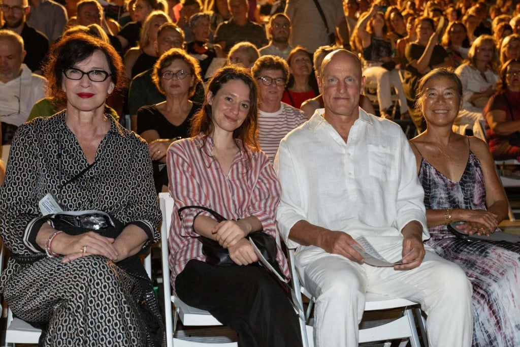 <p>Zadnju ovogodi&scaron;nju izvedbu Ekvinocija nije propustio ni hoollywoodski glumac Woody Harrelson</p>