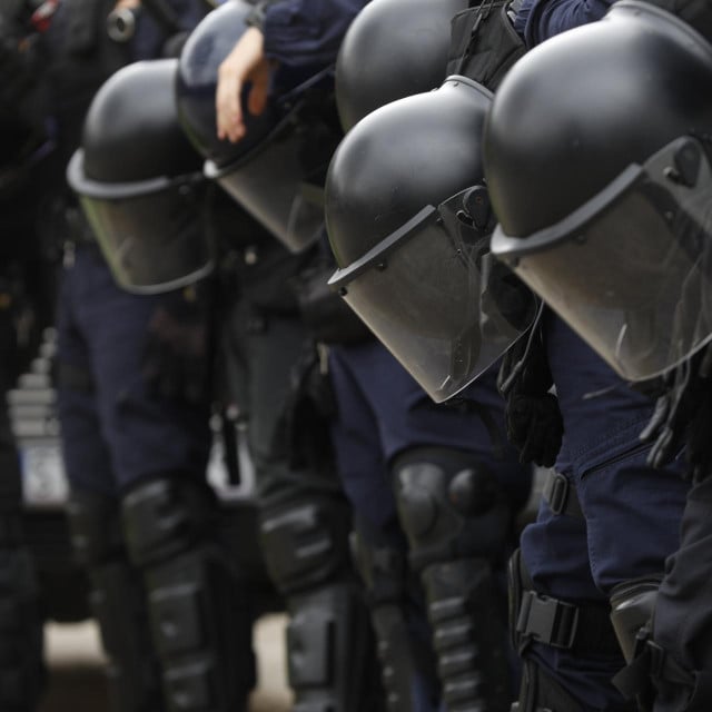 <p>ILUSTRACIJA INTERVENTNE POLICIJE (fotografija nije s mjesta događaja koji se navodi u tekstu)</p>