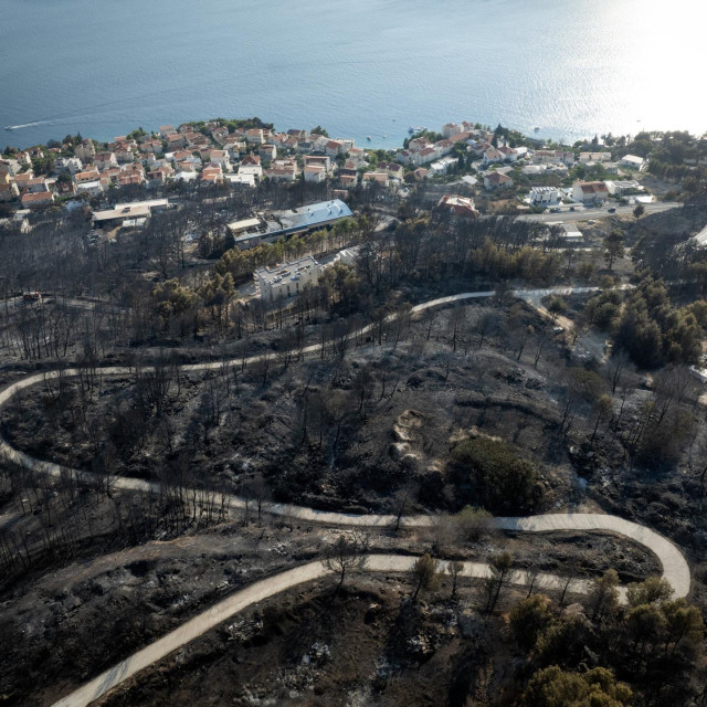 <p>Omis, 150826.<br>
Opozareno podrucje u Omisu.<br>