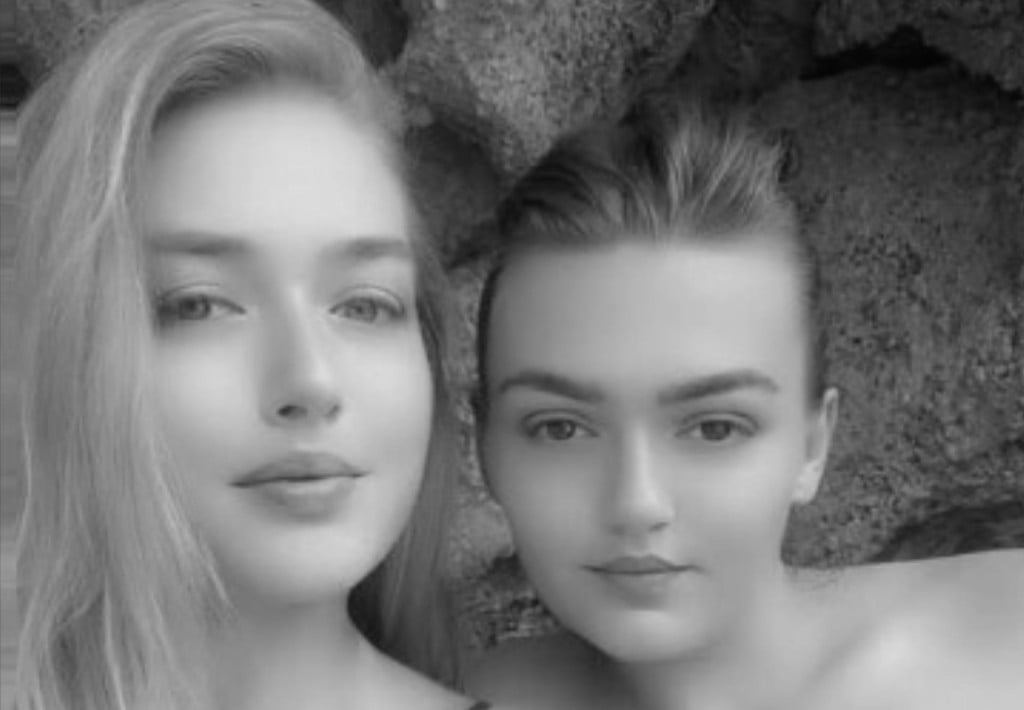 <p>PRIVATNI ALBUM</p>