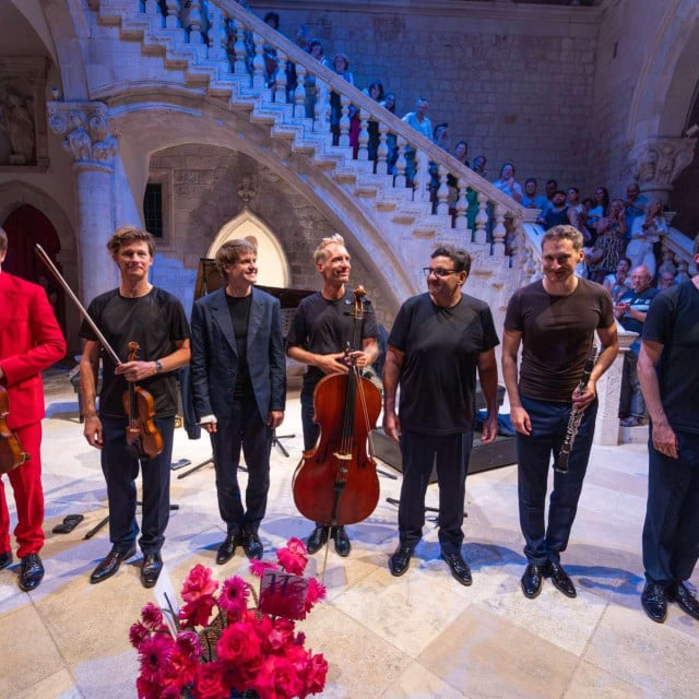 <p>Slijeva: Thilo Fechner, Sebastian G&uuml;rtler, Christoph Traxler, Stephan Koncz, &Ouml;d&ouml;n R&aacute;cz, Daniel Ottensamer i Noah Bendix-Balgley</p>