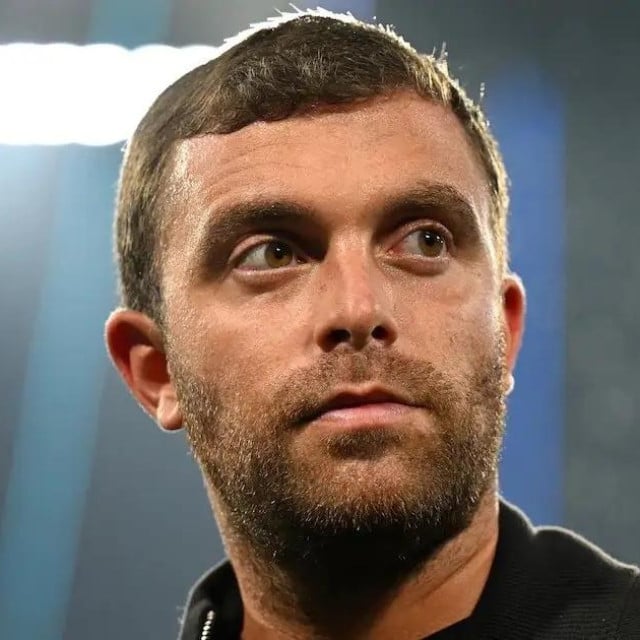 <p>Fabrizio Romano</p>