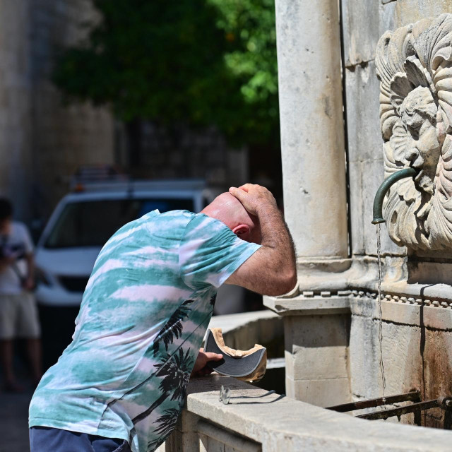 <p><br>
Visoke temperature u Dubrovniku.<br>