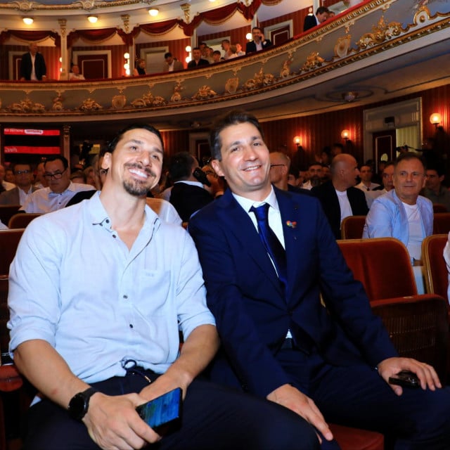 <p>Split, 210826.<br>
Svečano progla&scaron;enje novih ambasadora Sportskih igara mladih, Goran Ivani&scaron;ević, Ana Ivanović i Magnus Brunne.<br>
Na fotografiji: Zlatan Ibrahimović&nbsp;i Zdravko Marić.<br>