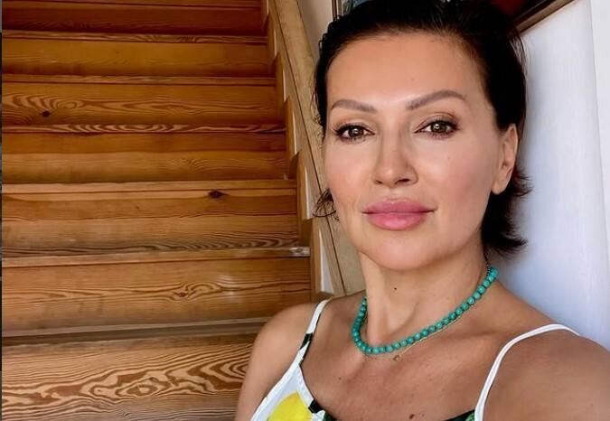 Svaka čast! Nina Badrić je sinoć pjevala u Klisu, odrekla se honorara da pomogne Omišu, Vetma obećao: ‘Dodajemo i mi!‘
