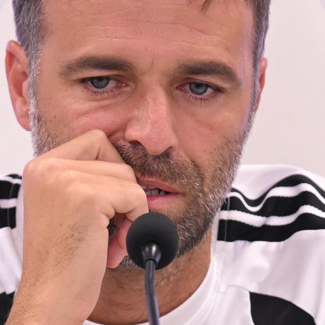 <p>Gonzalo Garcia</p>