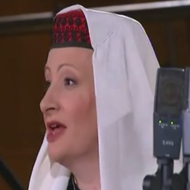 <p>Svetlana Spajić, izvođačica tradicionalne glazbe, koja&nbsp;- uvjereni su na zadarskome sudu, kad pjeva, zlo misli</p>