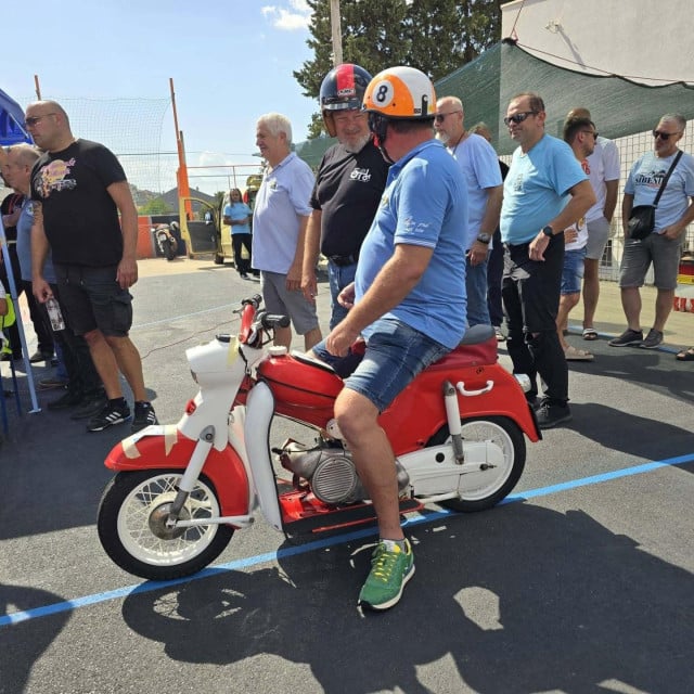 <p>3. Moto oldtimer rally grada &Scaron;ibenika &rdquo;Đir za Marija&rdquo;</p>