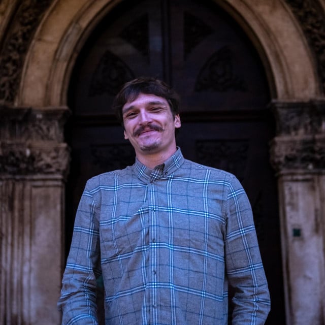 <p>Antonio Agostini u &lsquo;Divljim pčelama&lsquo; tumačio je Marka Vukasa, ulogu koja mu je donijela veliku popularnost</p>
