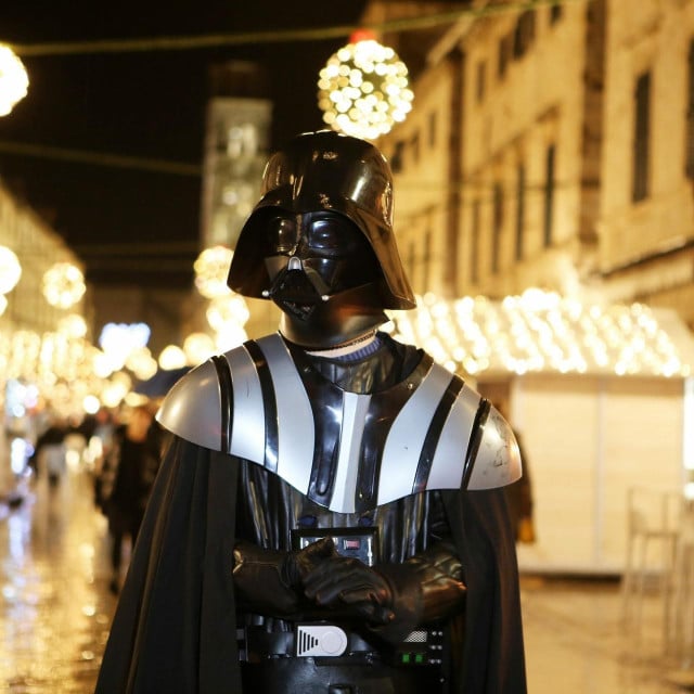 <p>&nbsp;Darth Vader na Stradunu</p>