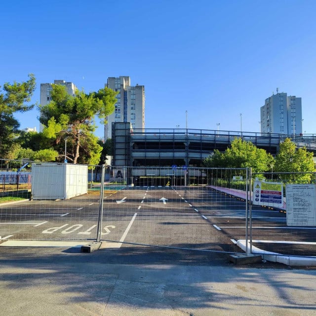 <p>Garaža na Ravnim njivama</p>