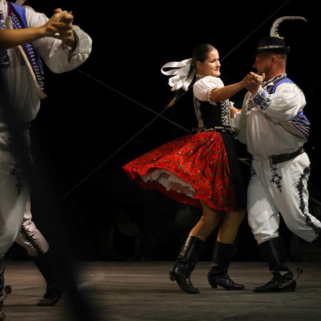 <p>Festival folklora</p>