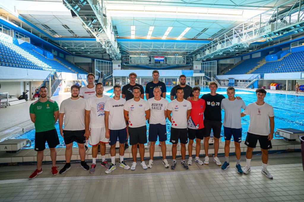 <p>DV Dubrovnik, 240826. Prvo okupljanje novog sastava seniorske momcadi Vaterpolskog kluba Jug AO uoci nove sezone.