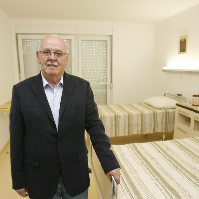 <p><strong>mr. sc. Josip Kalajžić, dr. med.</strong></p>