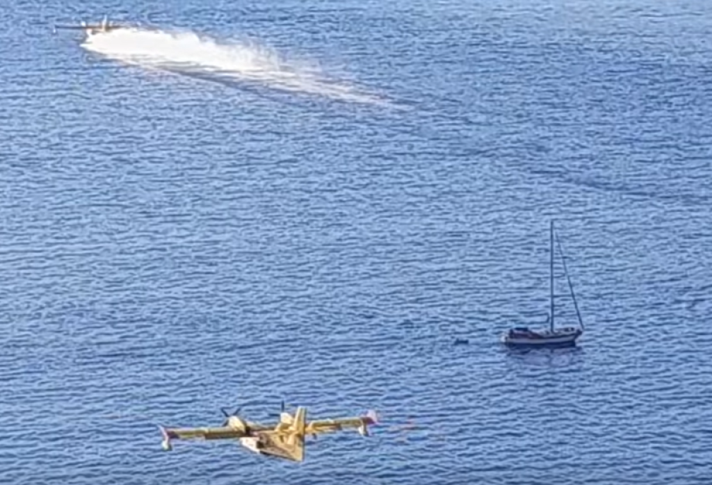 <p>kanaderi ispred Cavtata slijeću na more</p>