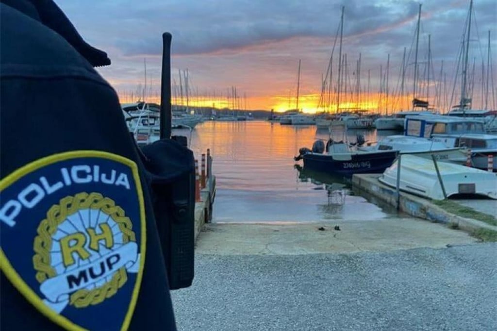 <p>Policija Biograd</p>