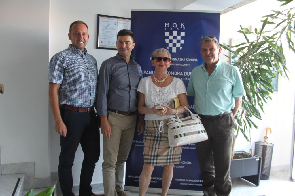 <p>Županijska komora Dubrovnik oprostila se od Frana Bezića</p>