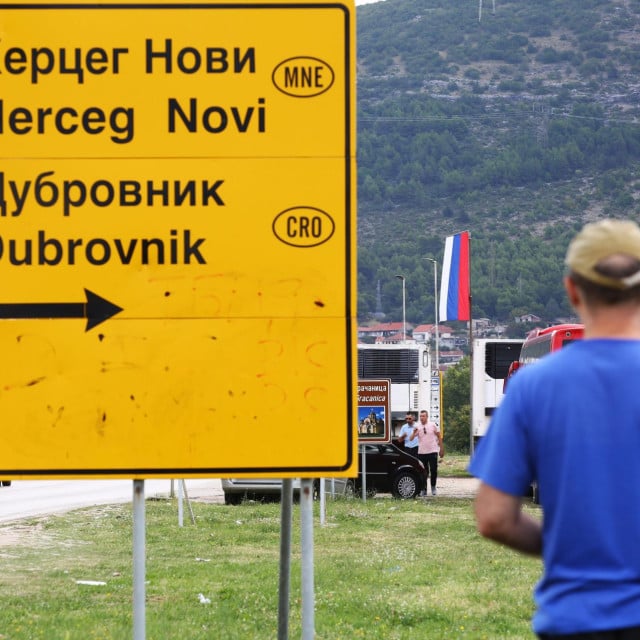 <p>Dubrovnik radnike nalazi preko granice...</p>