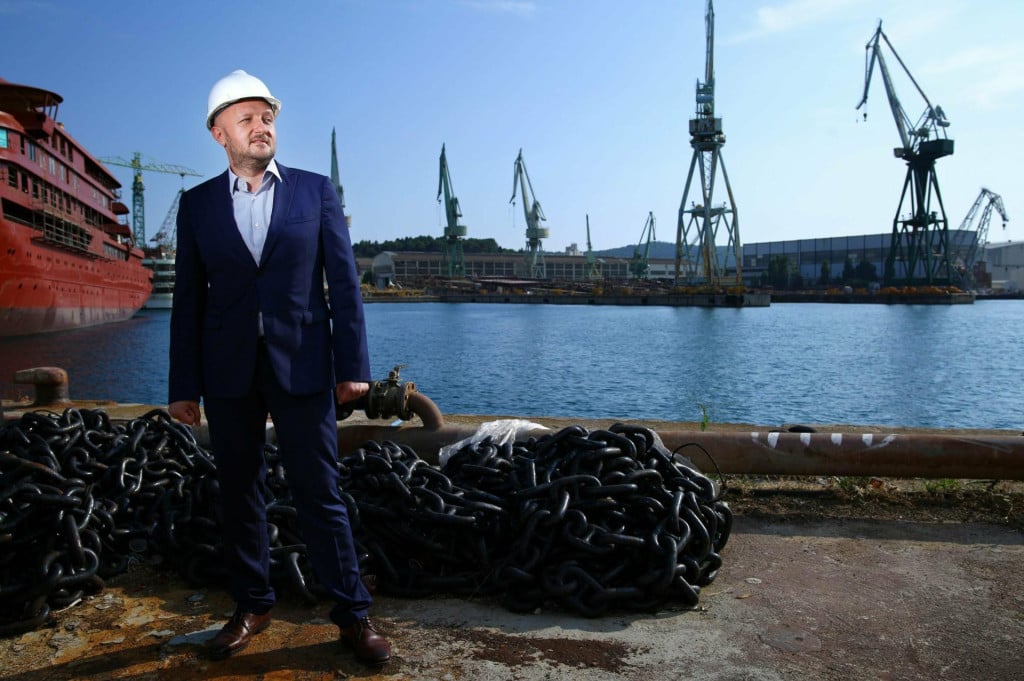 <p>Netko bi se mogao na&scaron;aliti pa zaključiti da brodograditelju Debeljaku ni Republika Hrvatska sama, odnosno DORH, ne mogu ni&scaron;ta i kako su sudovi, a samim time i pravda, jo&scaron; bolje &ndash; pravo, na njegovoj strani</p>