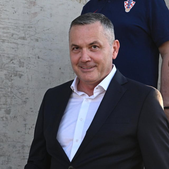 <p>Marijan Kustić</p>