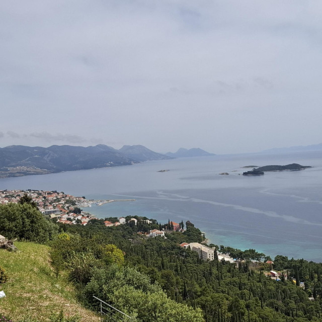 <p>orebic panorama</p>