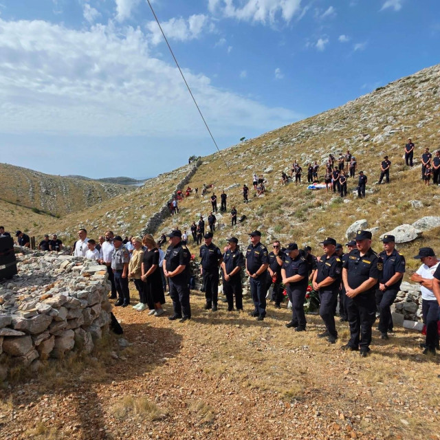 <p>Dan pogibije heroja s Kornata - Dan sjećanja na poginule hrvatske vatrogasce</p>