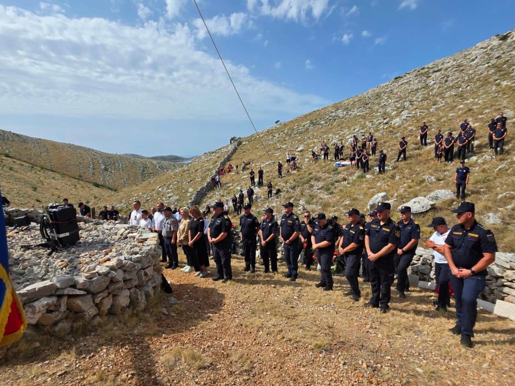 <p>Dan pogibije heroja s Kornata - Dan sjećanja na poginule hrvatske vatrogasce</p>