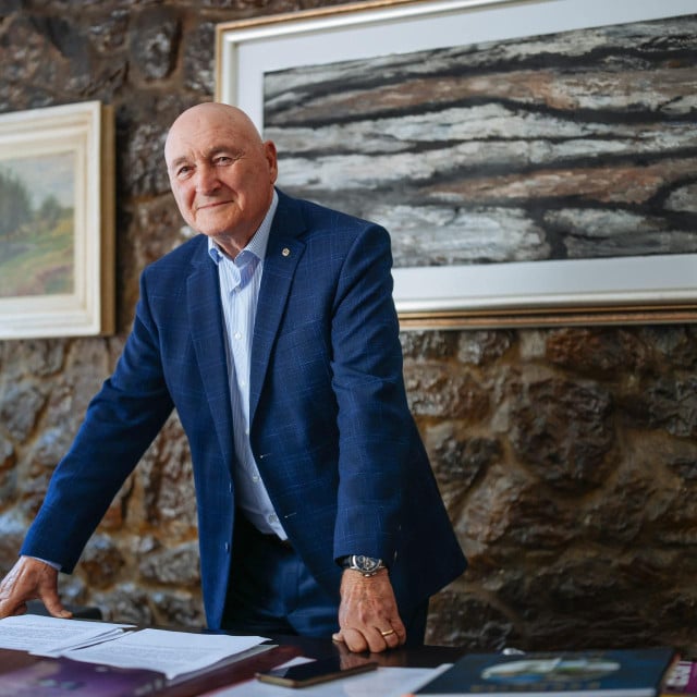 <p>Branko Roglić</p>