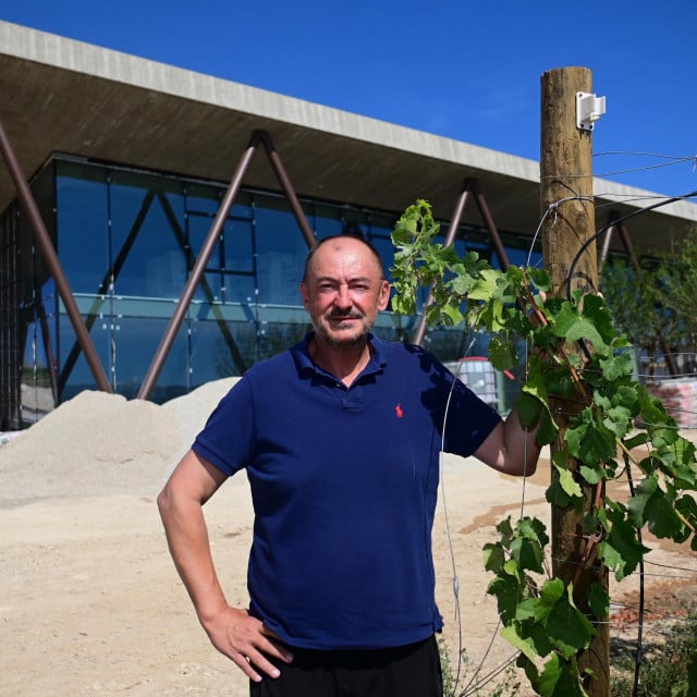 <p>Vlasnik Ivica Dilber</p>