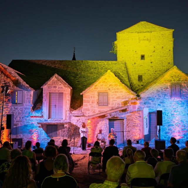 <p>Festival čakavske riči u &Scaron;kripu</p>