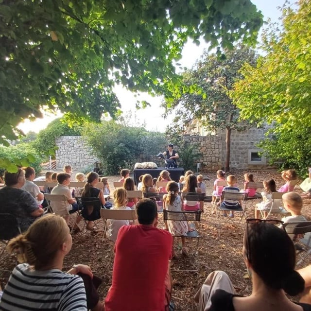 <p>zavr&scaron;en deveti Mali festival lutkarstva Pupica</p>