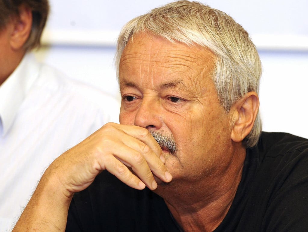 <p>&nbsp;Slobodan &Scaron;najder autor je &lsquo;Hrvatskog Fausta&lsquo; i niza važnih drama, a djelovanjem u kazali&scaron;tu obilježio je svoje vrijeme&nbsp;<br>
&nbsp;</p>