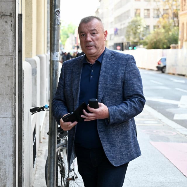 <p>Umirovljeni general Miljenko Filipović u ponedjeljak navečer u Zapre&scaron;iću je izazvao prometnu nesreću&nbsp;</p>