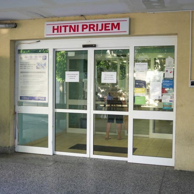 <p>Hitni prijem</p>
