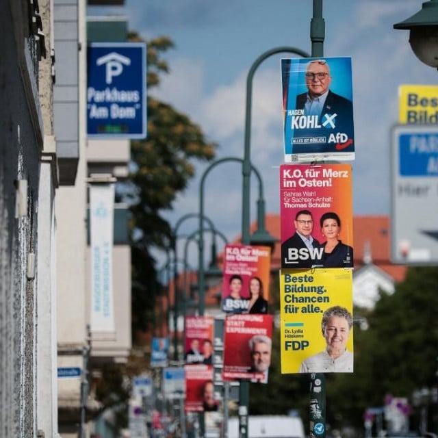 <p>Pokrajinski izbori u Saskoj obilježeni su obiljem kandidata, ali i napadima AfD-a na Katoličku i Evangeličku crkvu&nbsp;</p>