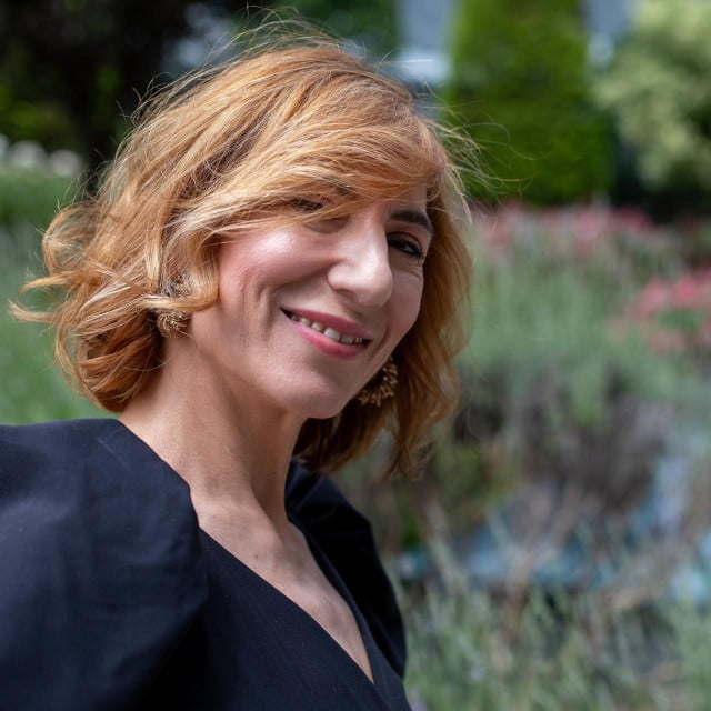 <p>Daria Lorenci Flatz</p>