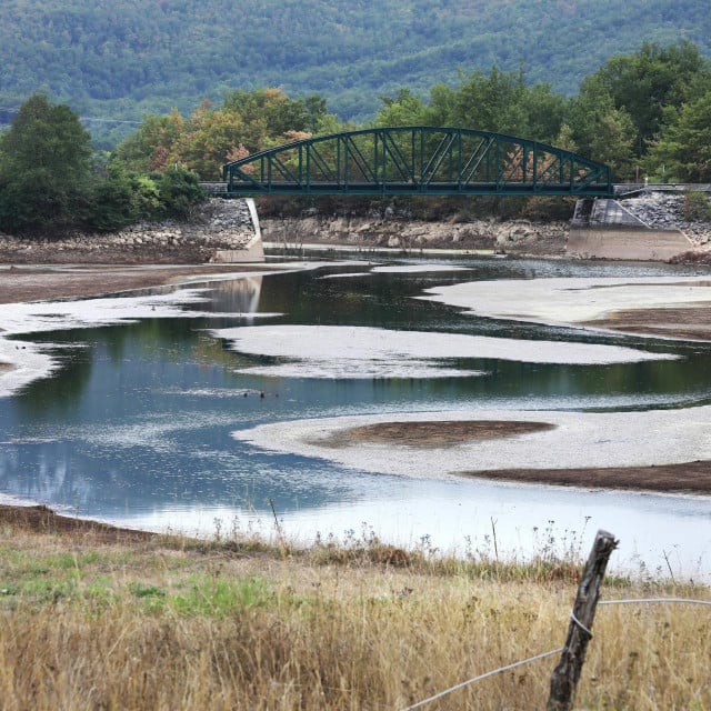 <p>Lika, &Scaron;tikada,&nbsp;rijeka&nbsp;Ričica</p>