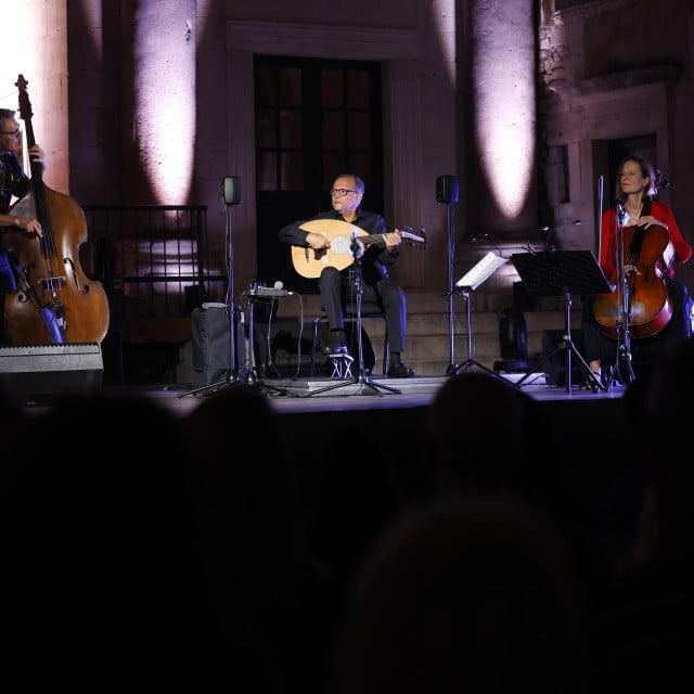 <p>Koncert na Peristilu</p>