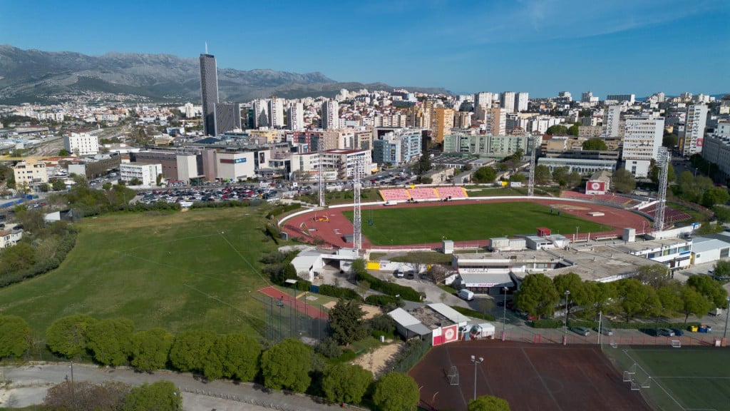 <p>Stadion na Brodarici</p>