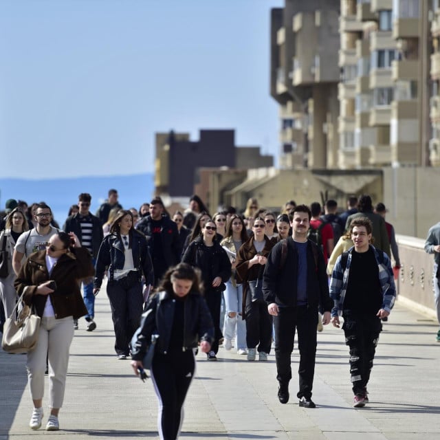 <p>Split, 240326.<br>
Studenti na Sveucilisnom kampusu.<br>