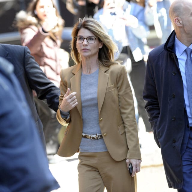 <p>Lori Loughlin</p>