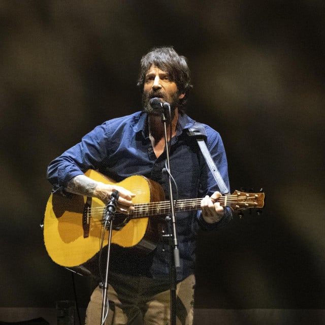 <p>Ray LaMontagne</p>